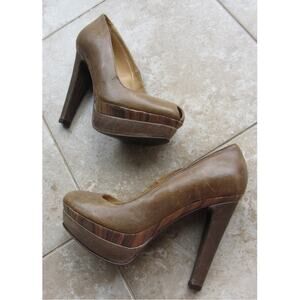 TRUE RELIGION "Amy" Brown Leather Peep Toe Wooden Platform Heels Size 6